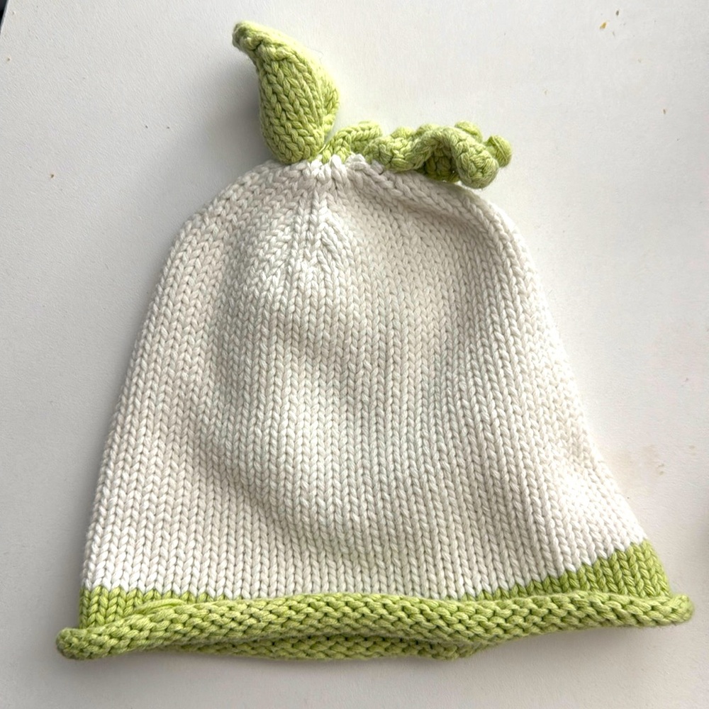 Mudpie Knitted Pea Beanie 0-3 months